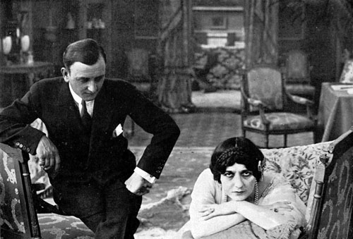 Alberto Collo, Lina Cavalieri, Sposa nella morte, The Shadow of Her Past