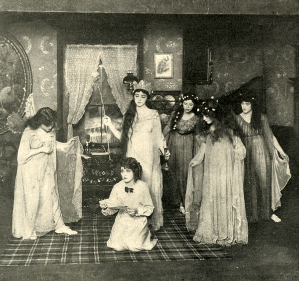 Mary Pickford among the fairies