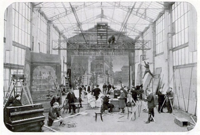 Il lavoro in un teatro di posa